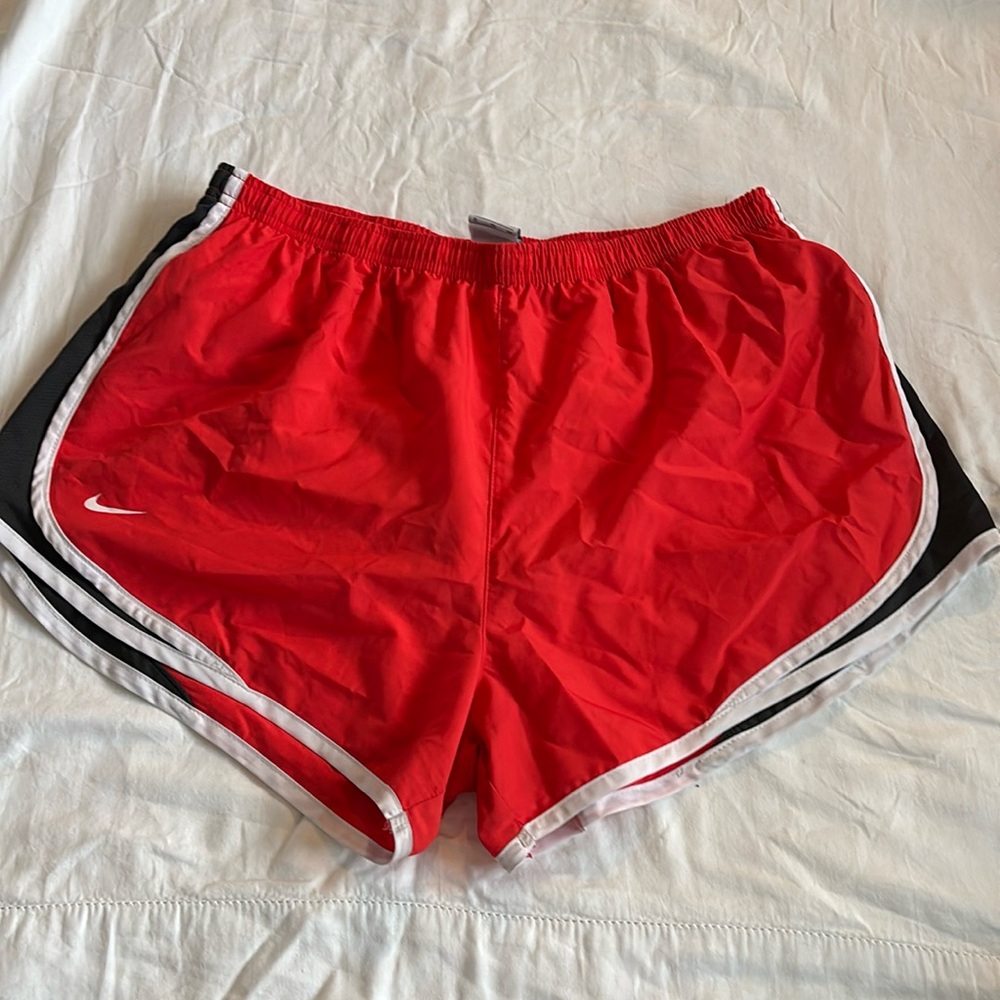 Nike athletic drawstring shorts